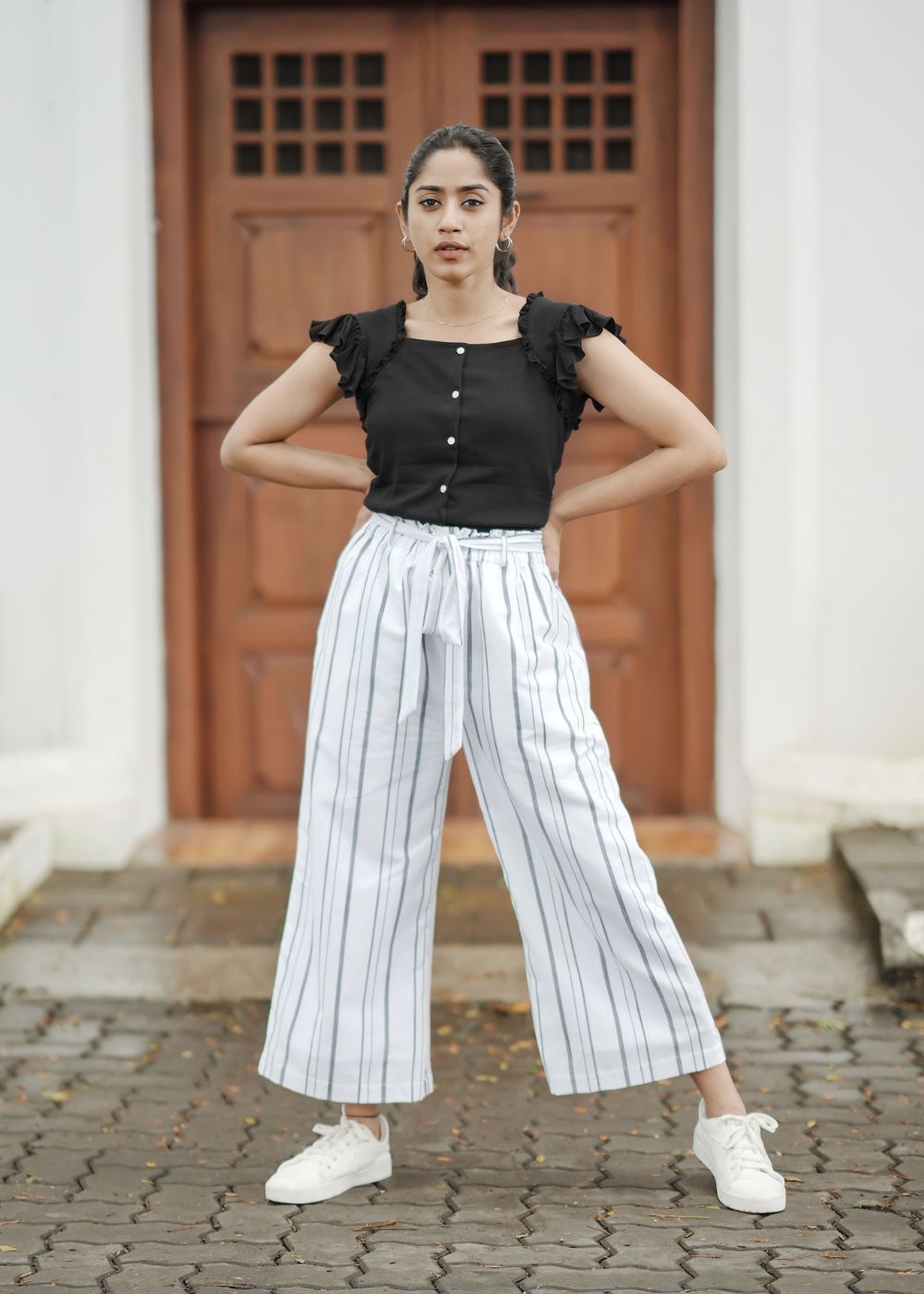 Monochrome Flow Set