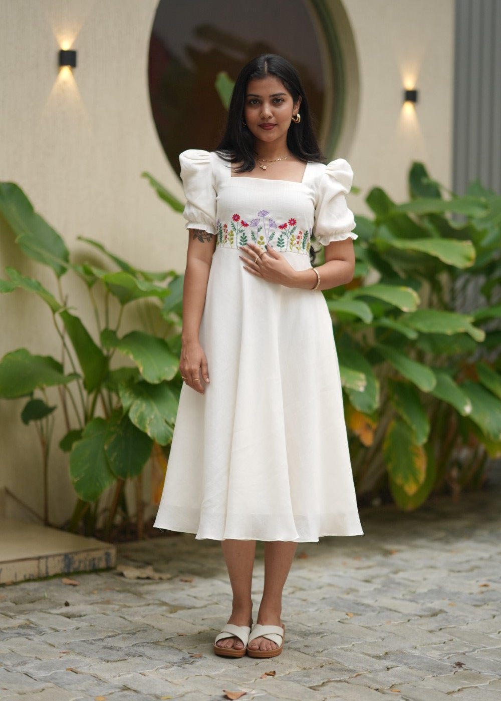 Linen Floral Grace