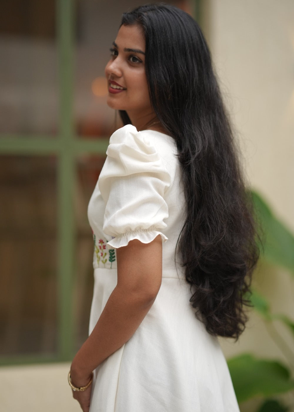 Linen Floral Grace