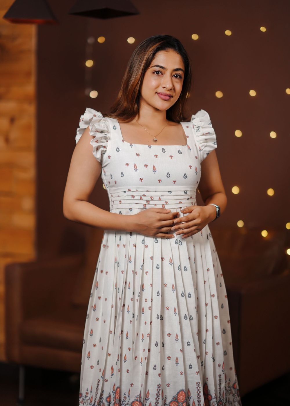 Linen Lotus Light