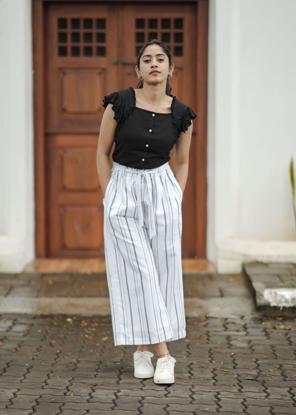 Monochrome Flow Set