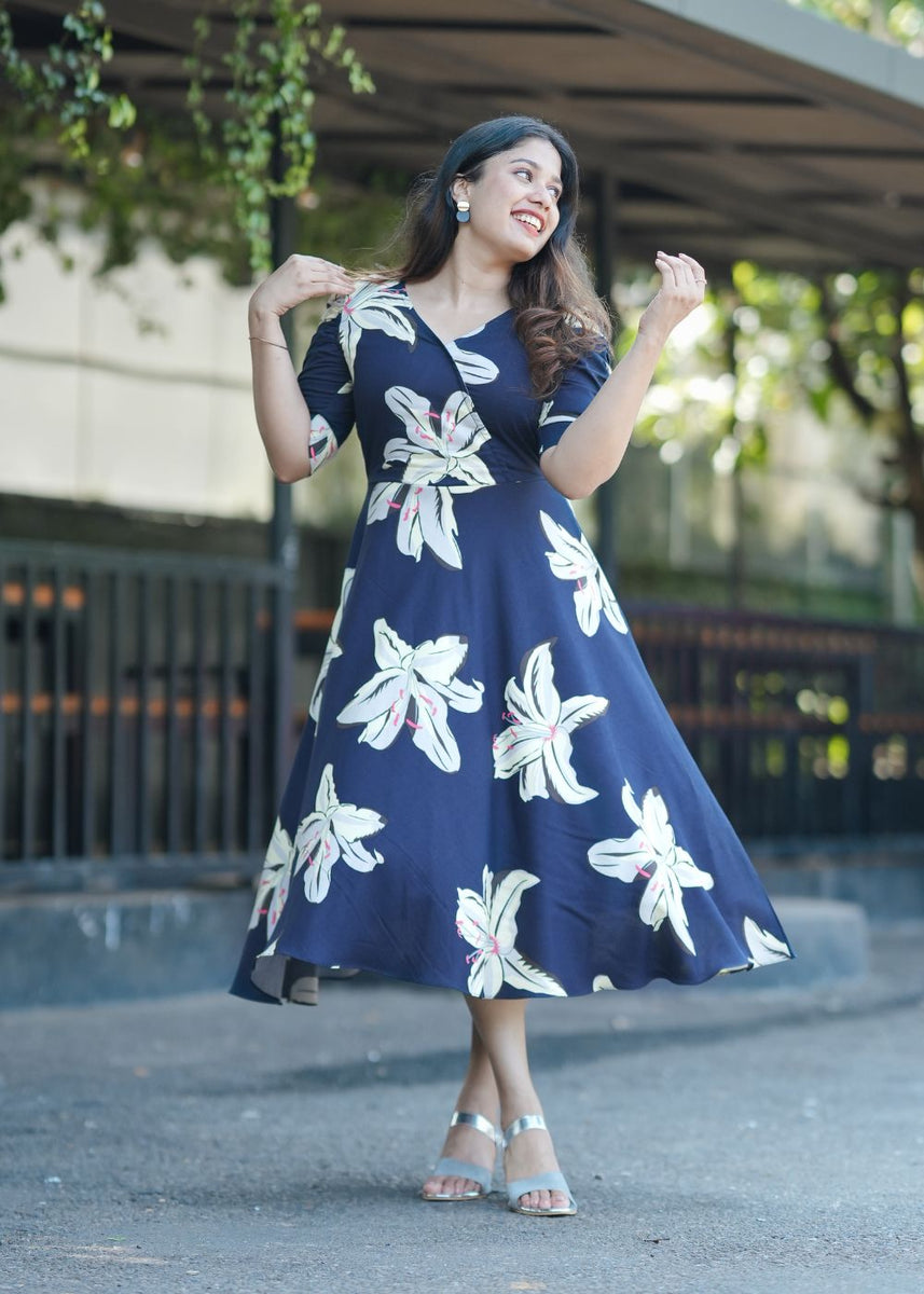 Women s navy blue white floral dress