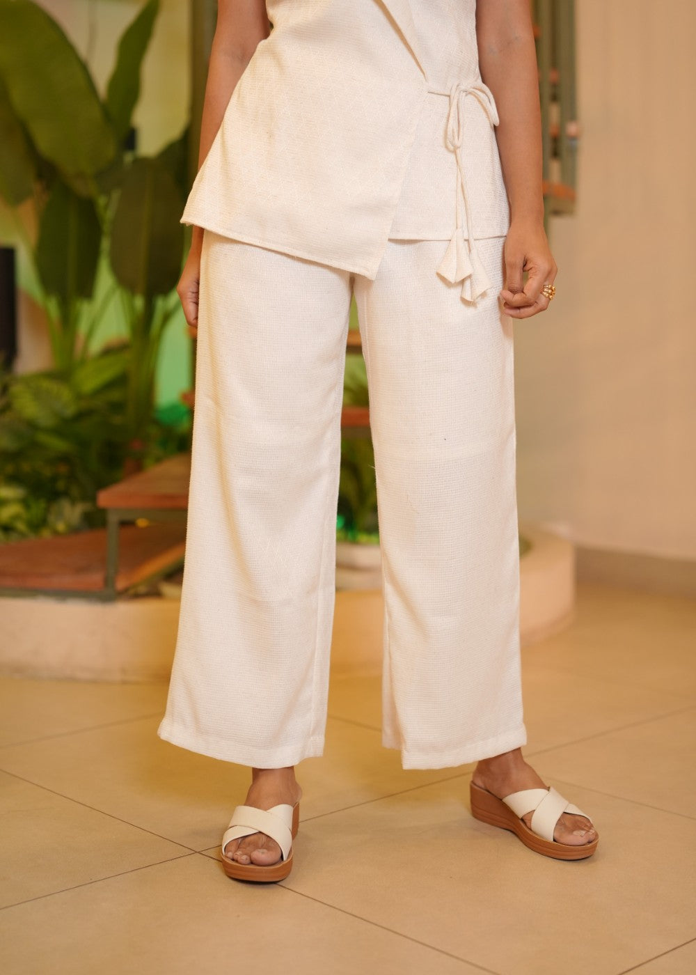 Asymmetric duo set