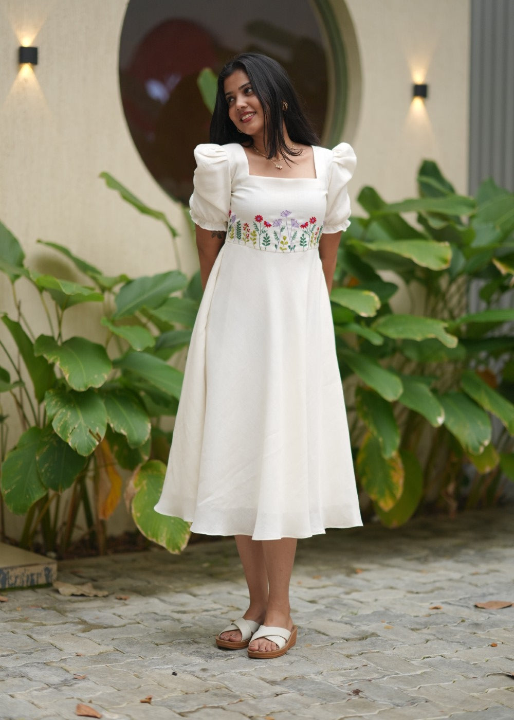 Linen Floral Grace