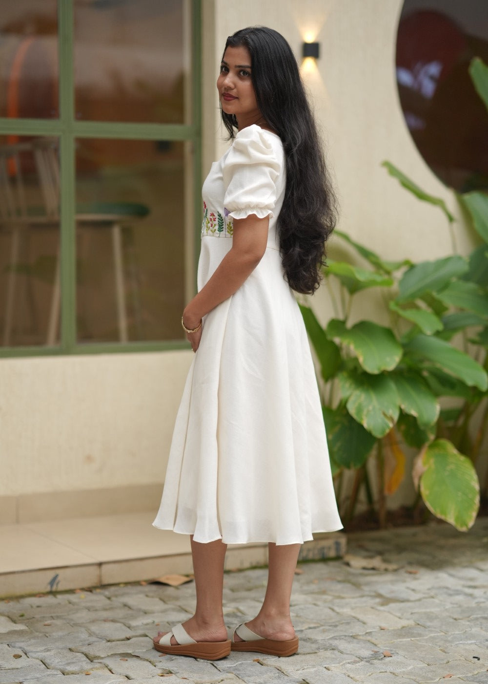 Linen Floral Grace