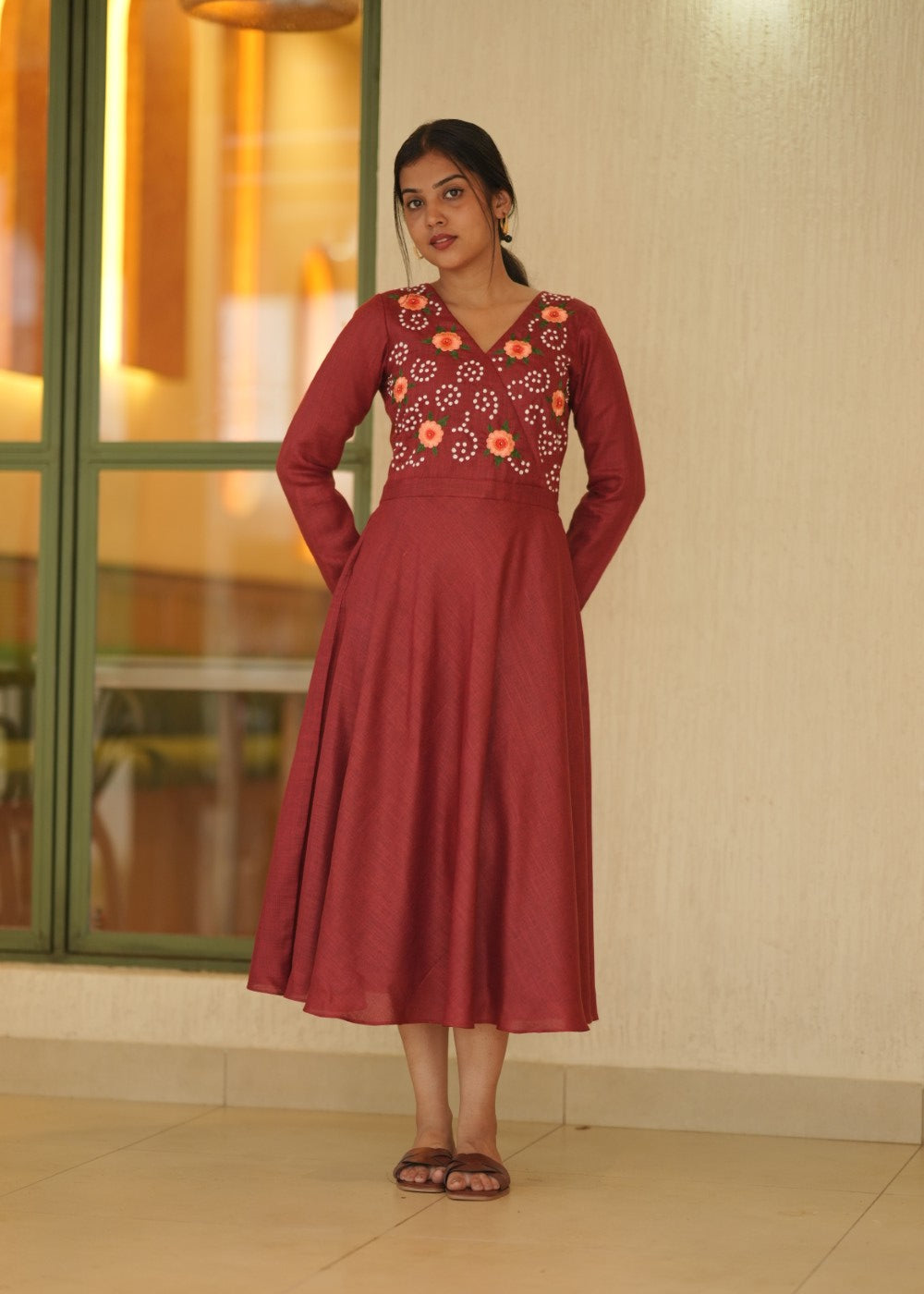 Linen Scarlet Muse