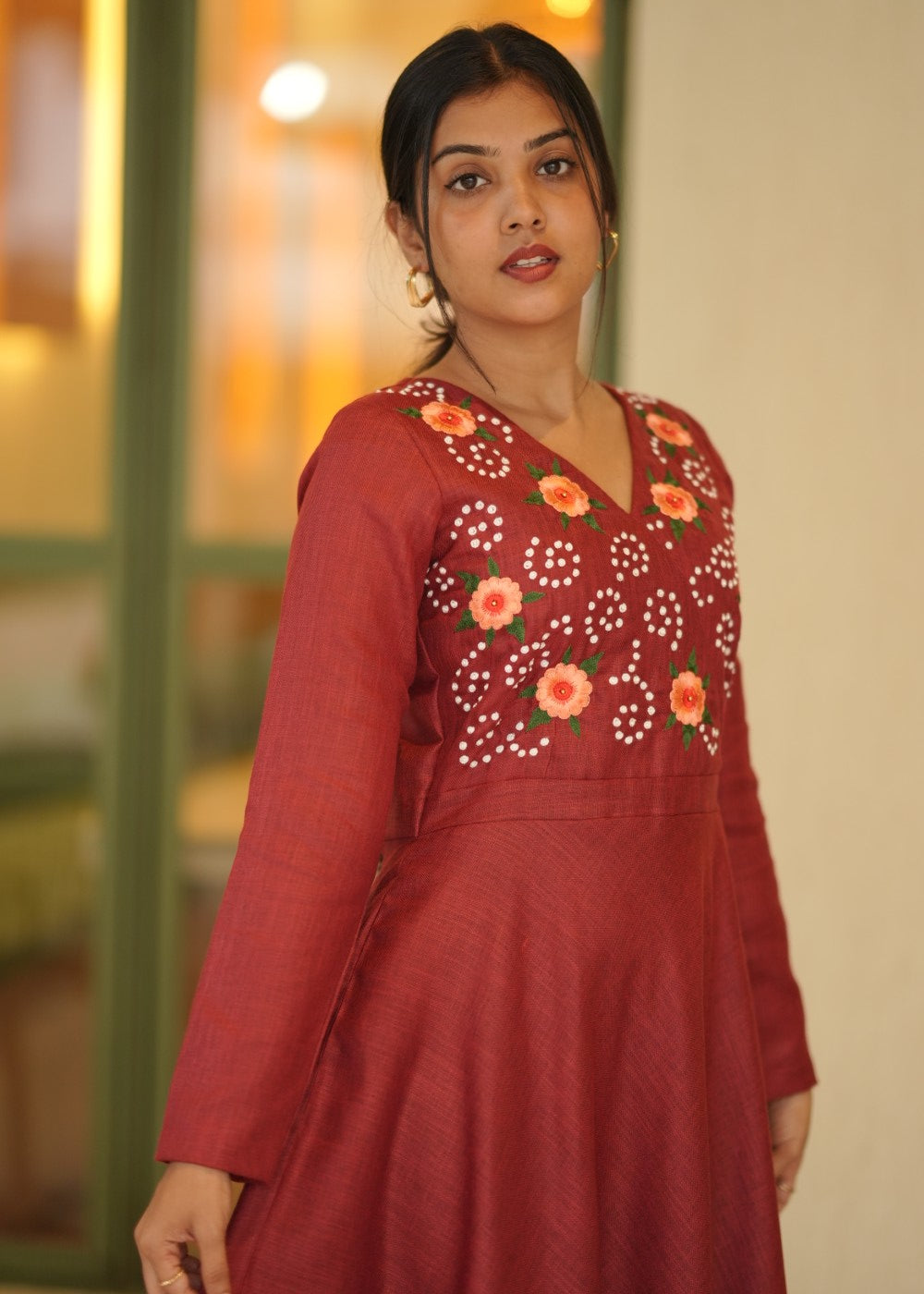 Linen Scarlet Muse